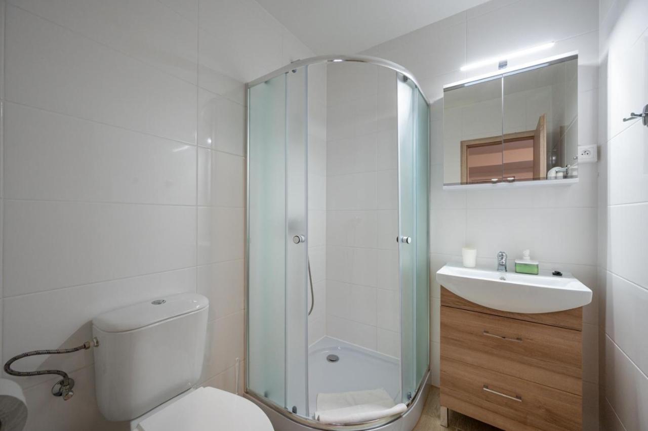 Apartmany Tereza & Free Parking Bratislava Ngoại thất bức ảnh