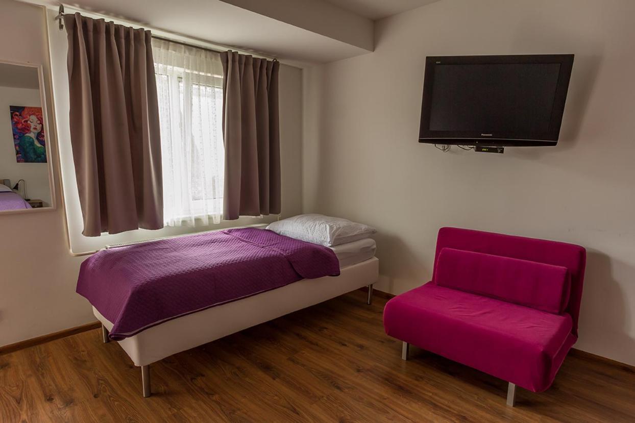 Apartmany Tereza & Free Parking Bratislava Ngoại thất bức ảnh