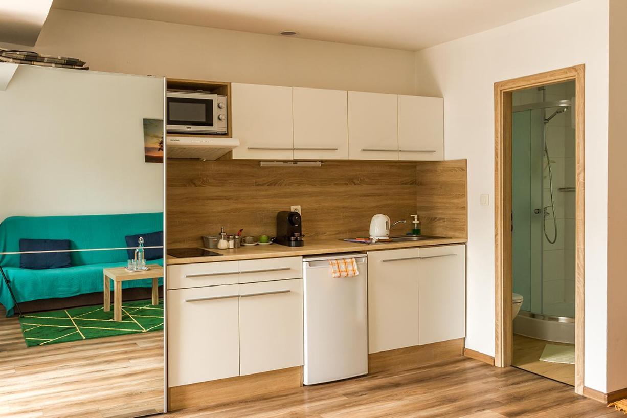 Apartmany Tereza & Free Parking Bratislava Ngoại thất bức ảnh