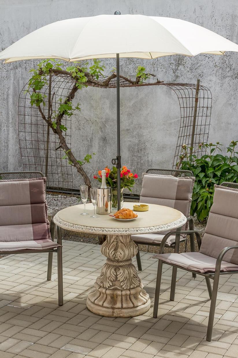 Apartmany Tereza & Free Parking Bratislava Ngoại thất bức ảnh