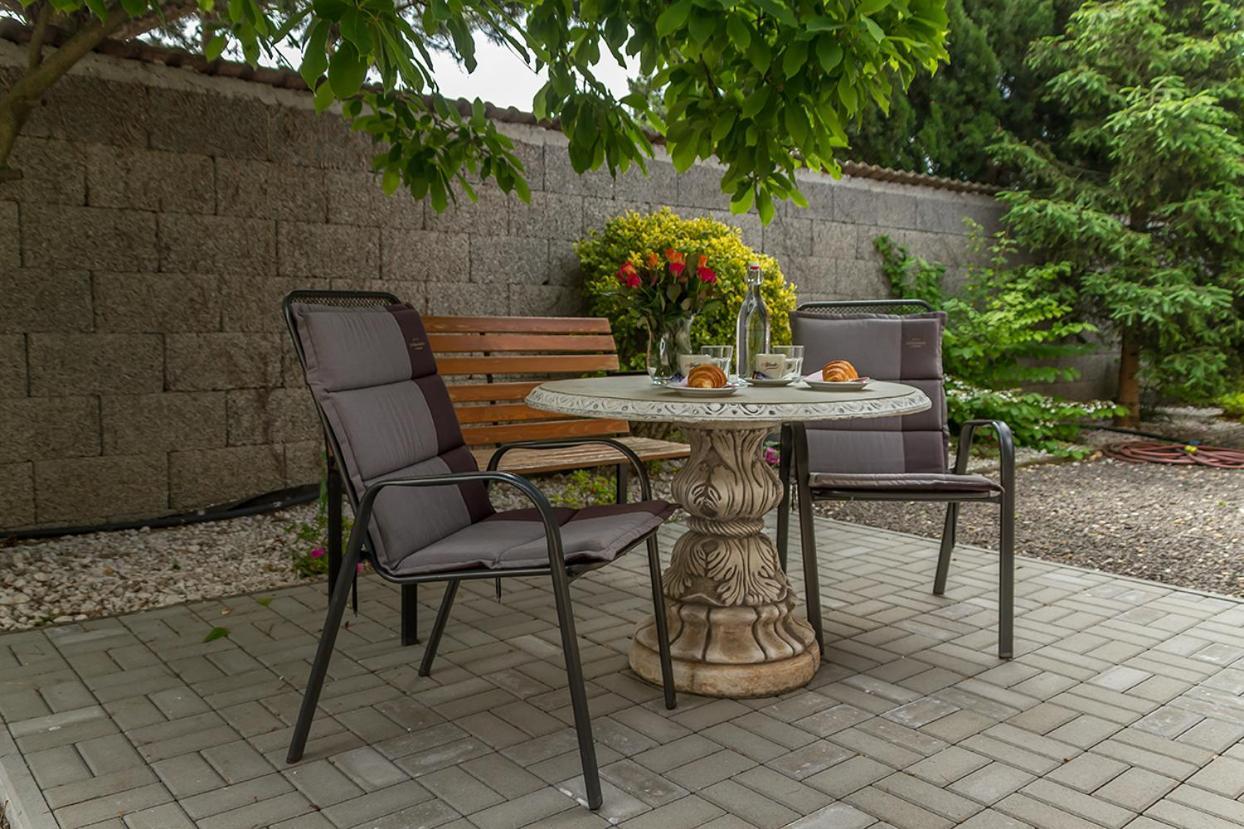 Apartmany Tereza & Free Parking Bratislava Ngoại thất bức ảnh