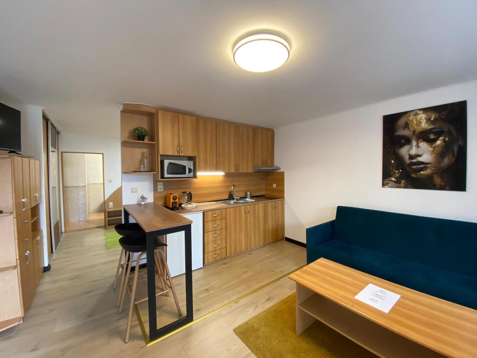 Apartmany Tereza & Free Parking Bratislava Ngoại thất bức ảnh